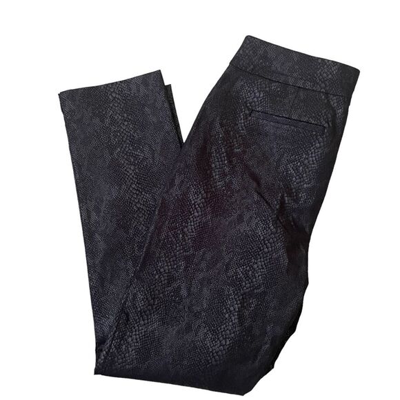 Elegant Black Women's Pants - Picture 5 of 11